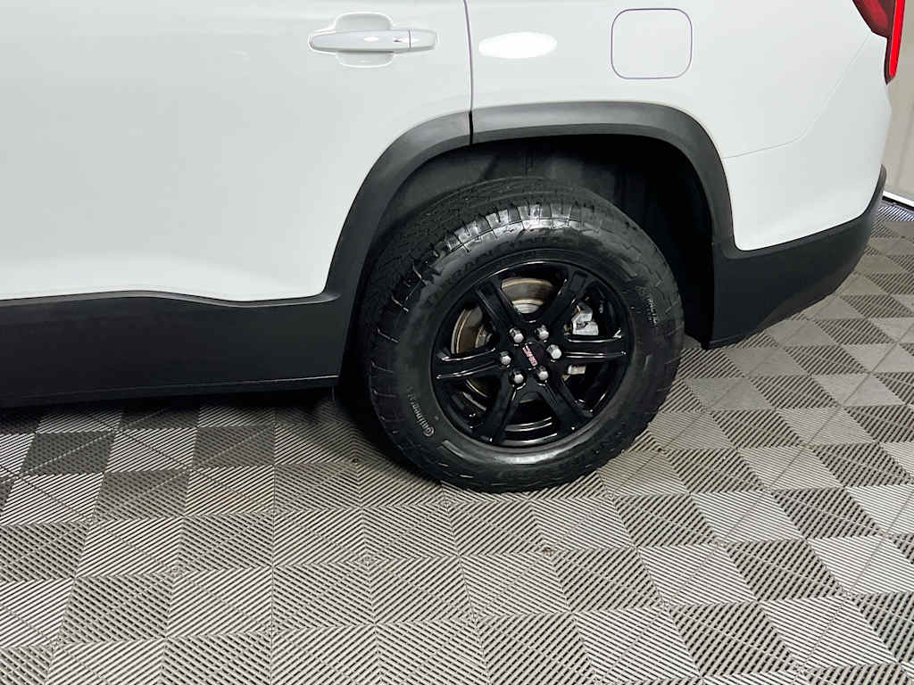 2022 GMC Acadia — photo 31