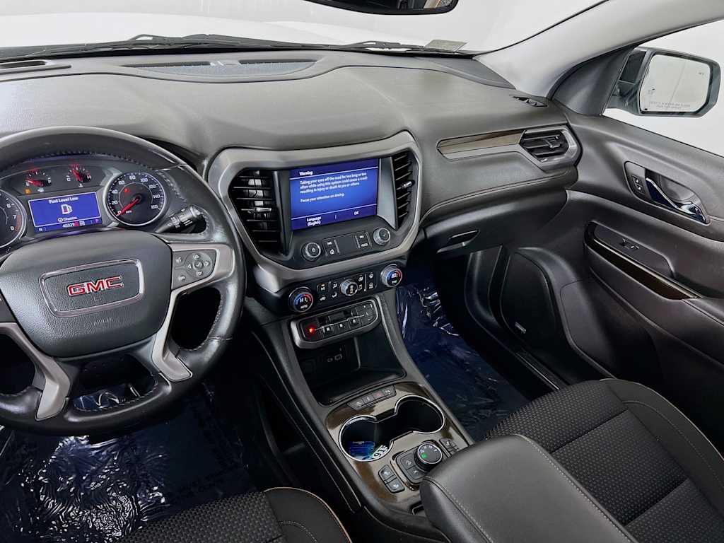 2022 GMC Acadia — photo 24