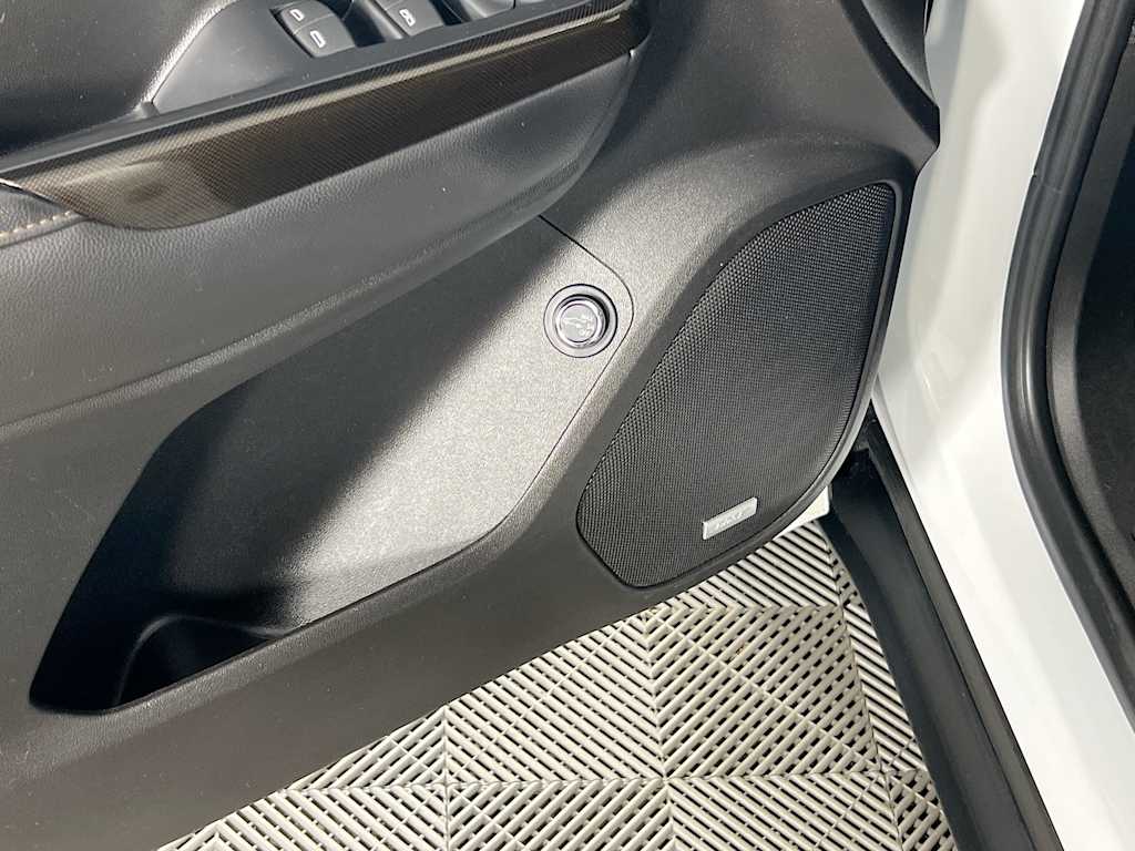 2022 GMC Acadia — photo 19