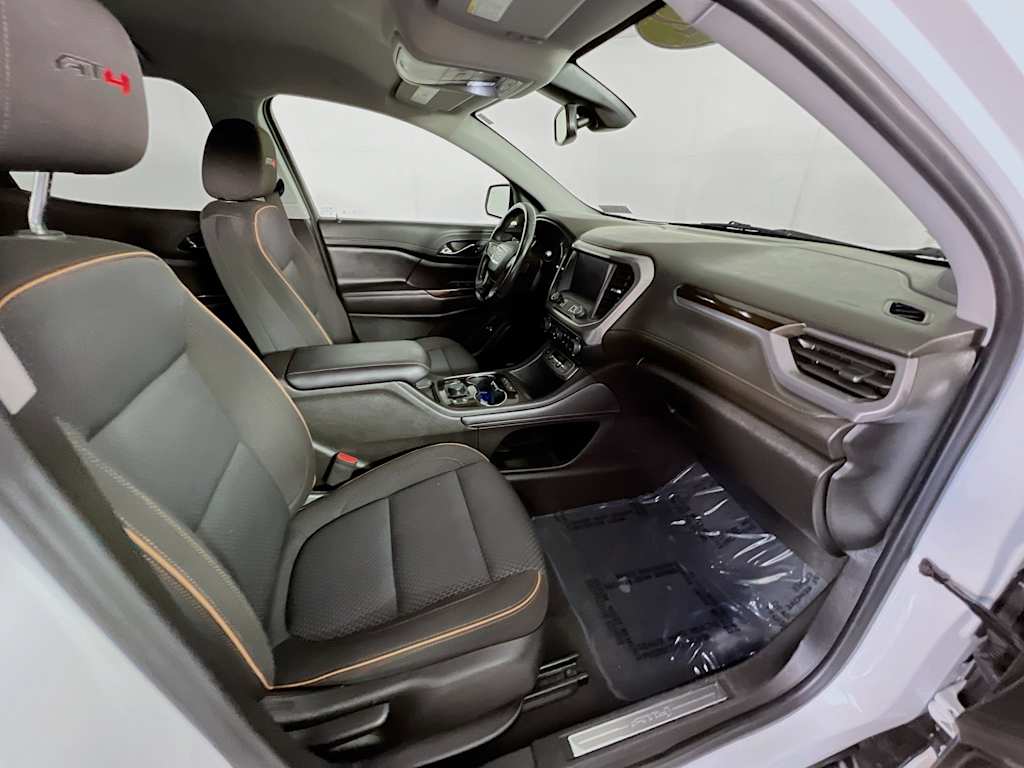 2022 GMC Acadia — photo 28