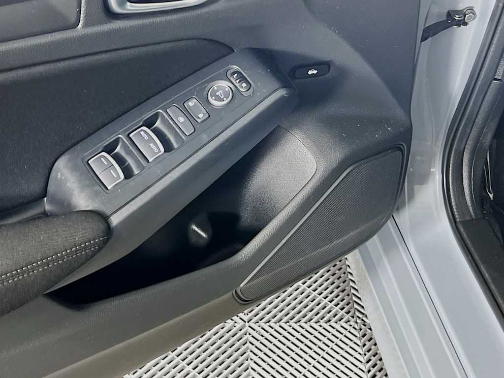 2025 Honda Civic — photo 18