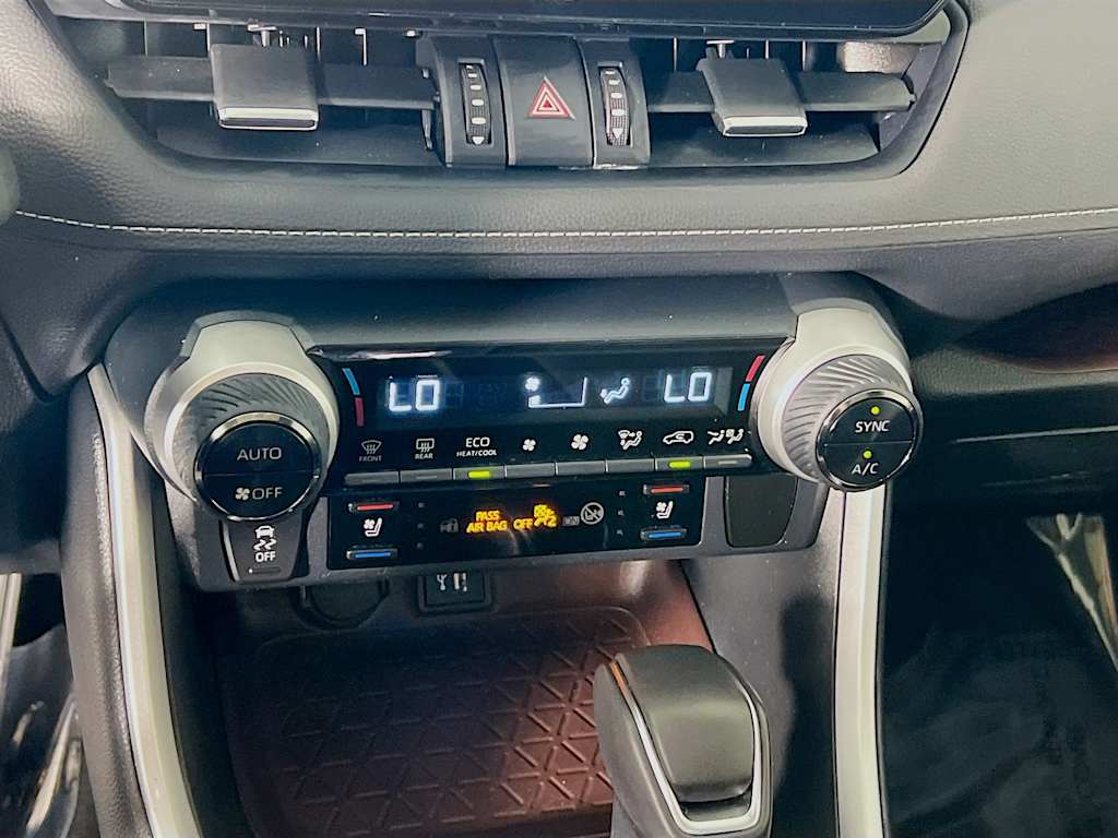 2023 Toyota RAV4 — photo 15