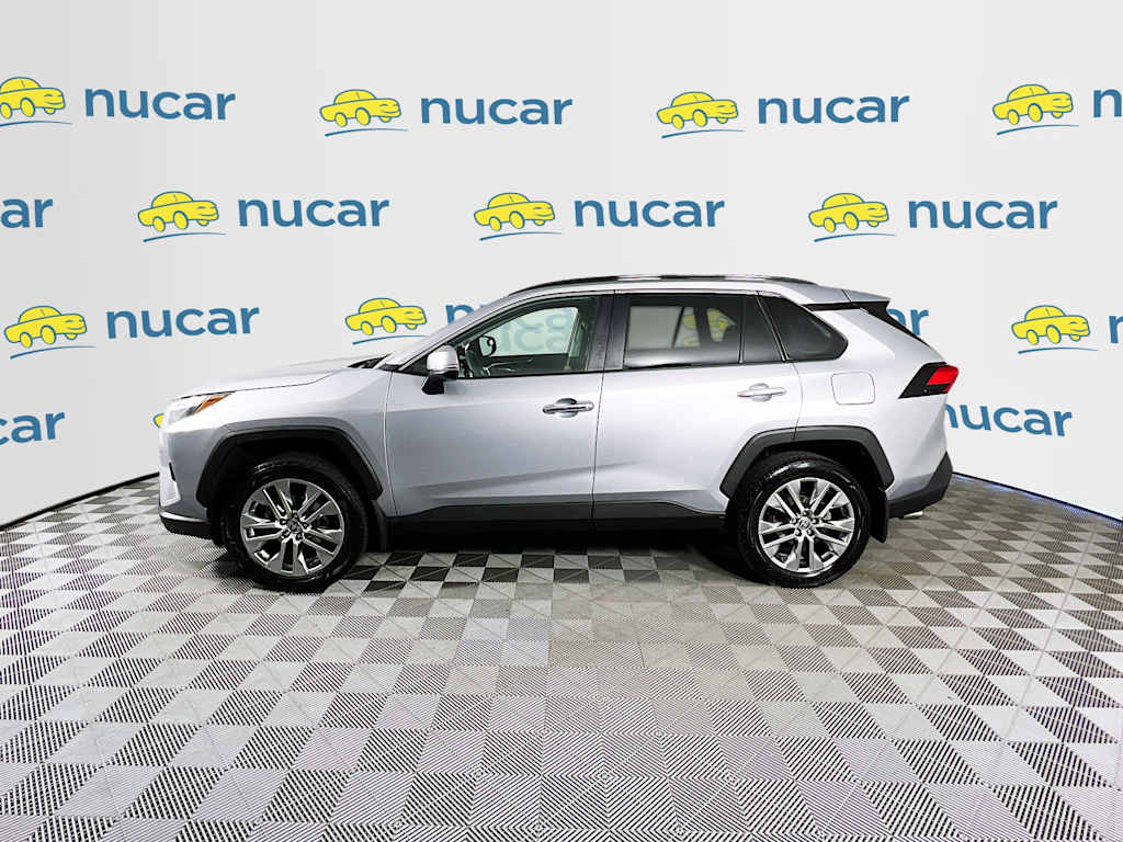 2023 Toyota RAV4 — photo 4