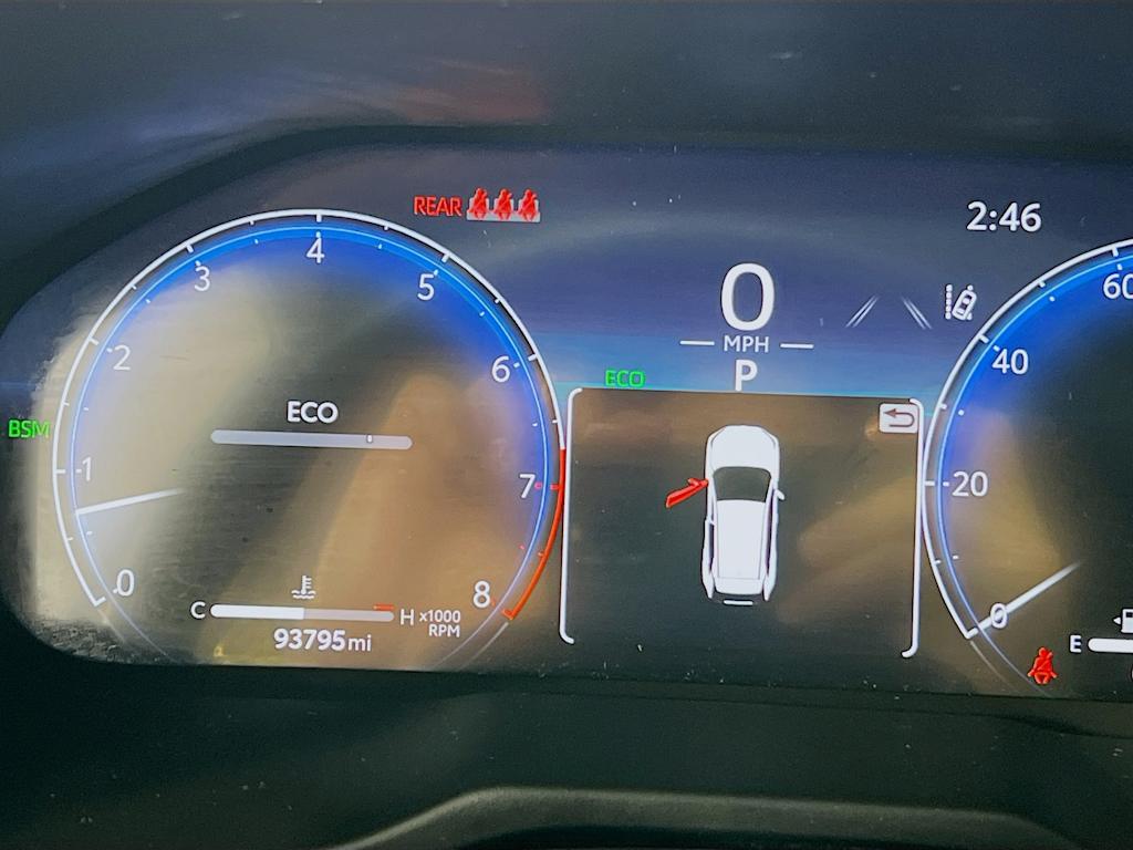 2023 Toyota RAV4 — photo 12