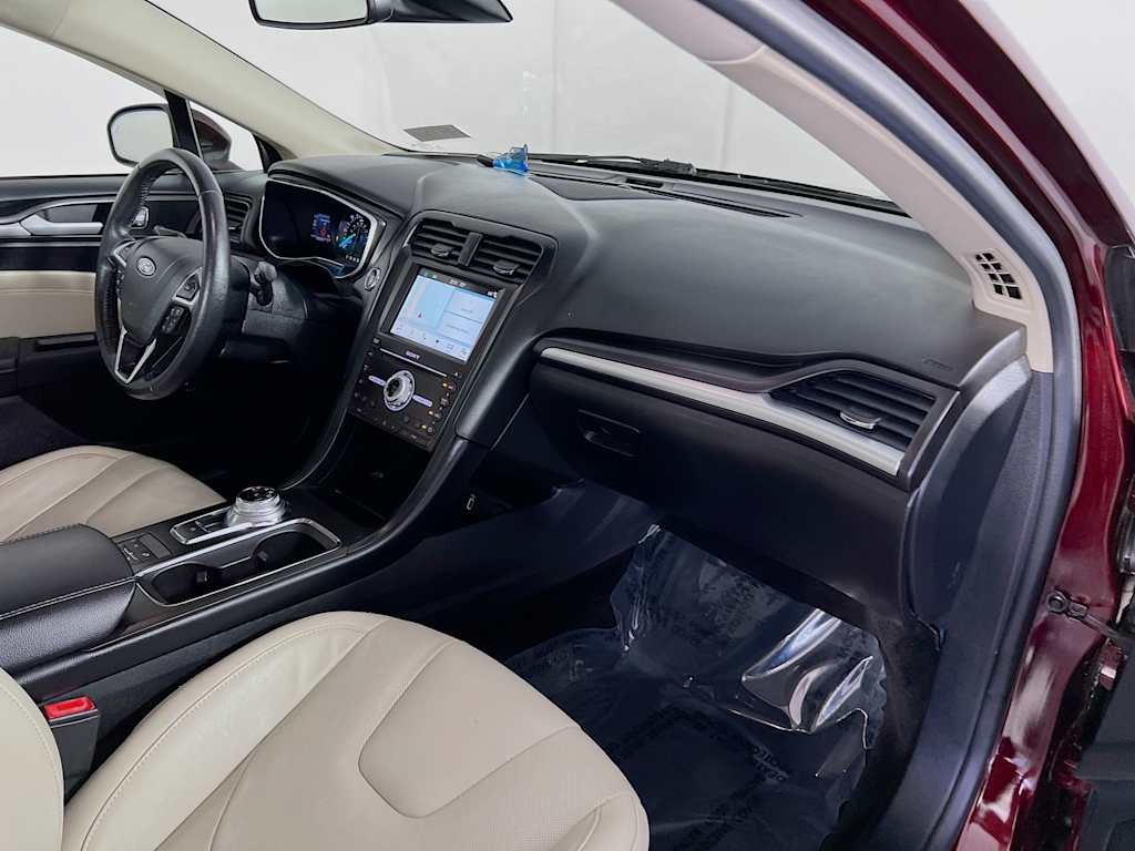 2018 Ford Fusion Energi — photo 30