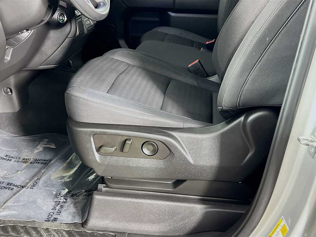 2022 Chevrolet Silverado 1500 — photo 19