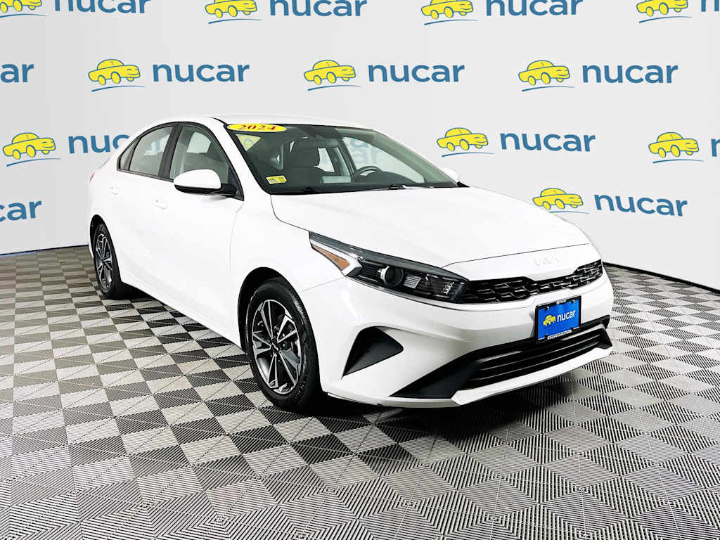 2024 Kia Forte — photo 1
