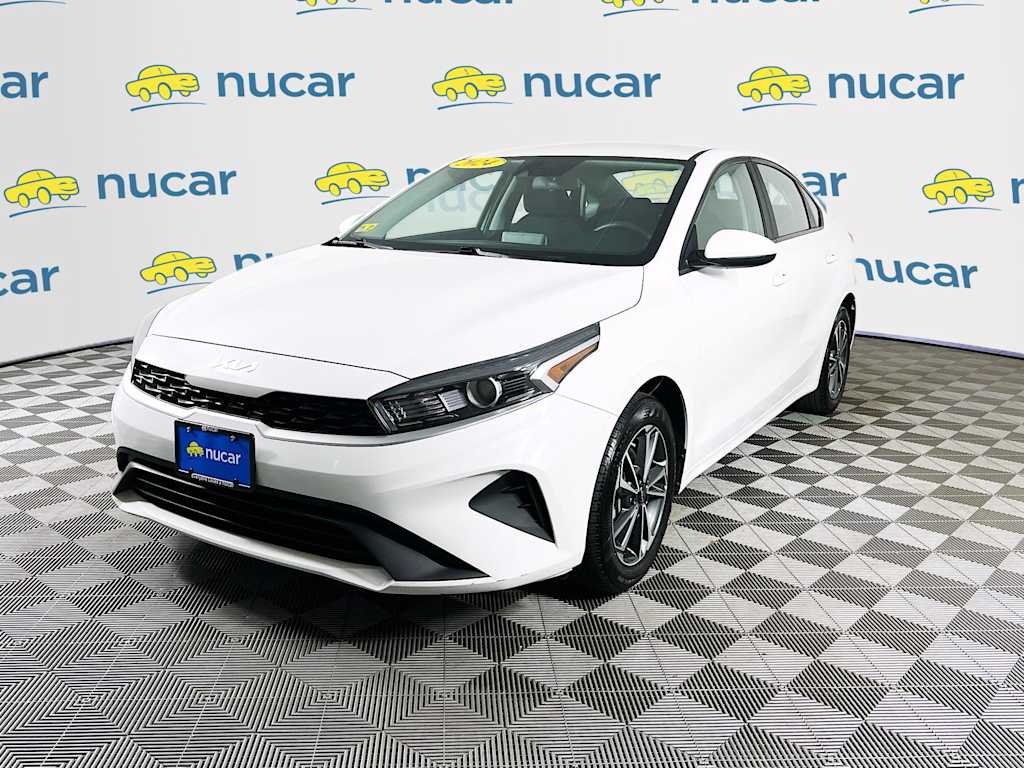 2024 Kia Forte — photo 3