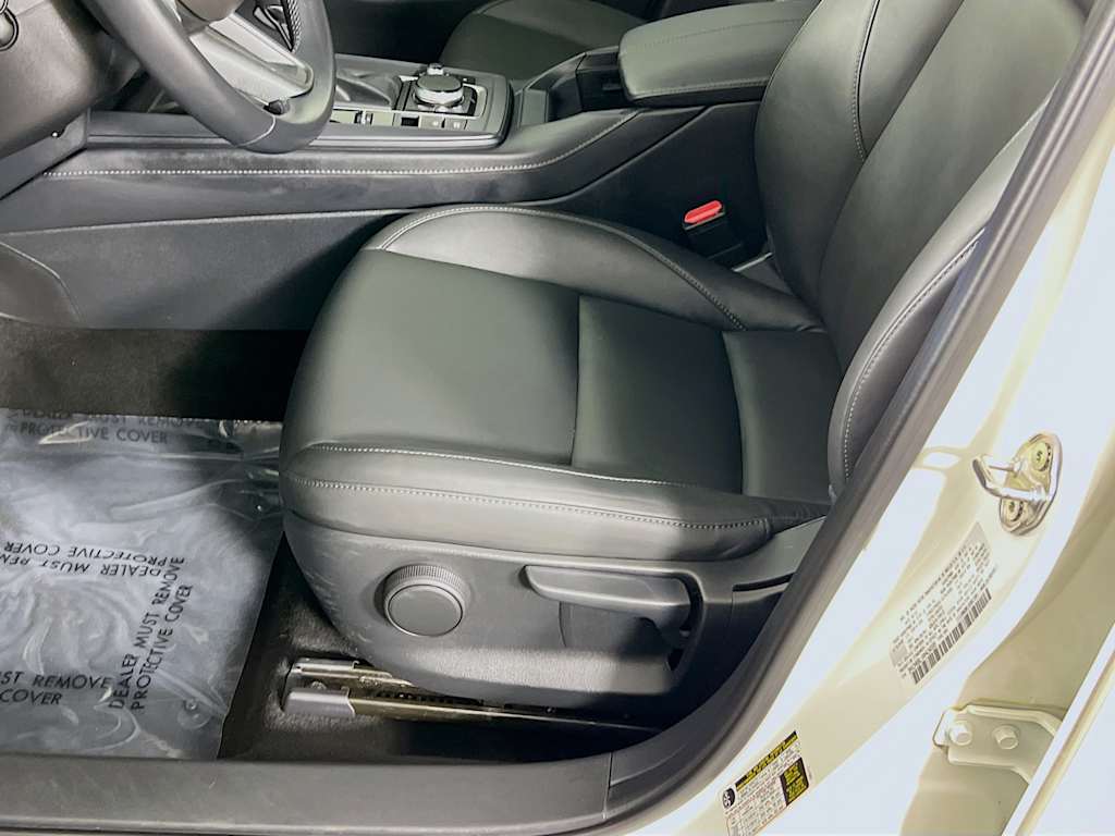 2022 Mazda CX-30 — photo 19