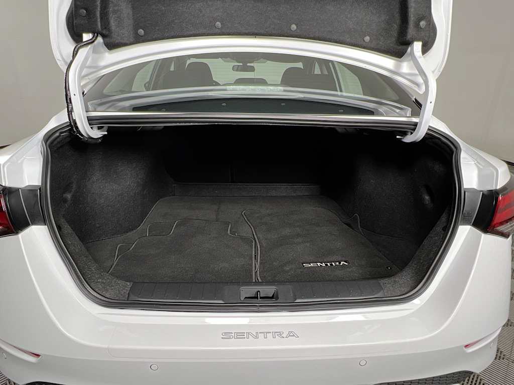 2025 Nissan Sentra — photo 24