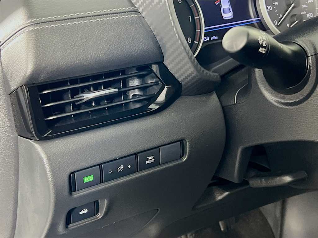 2025 Nissan Sentra — photo 10