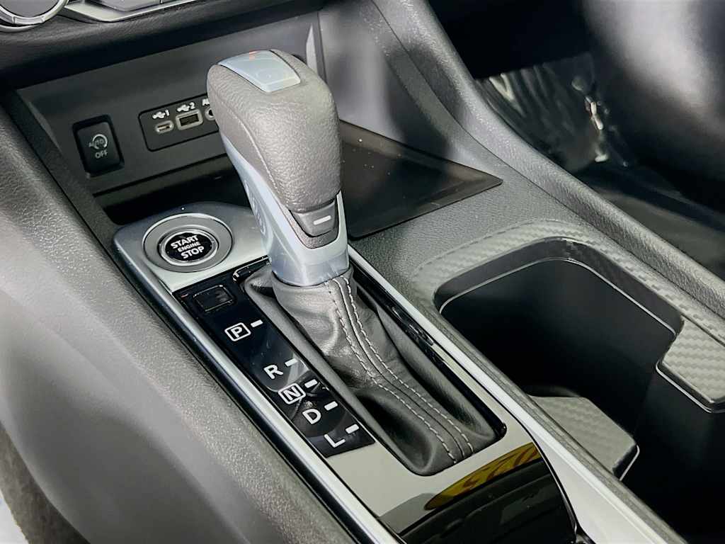 2025 Nissan Sentra — photo 16