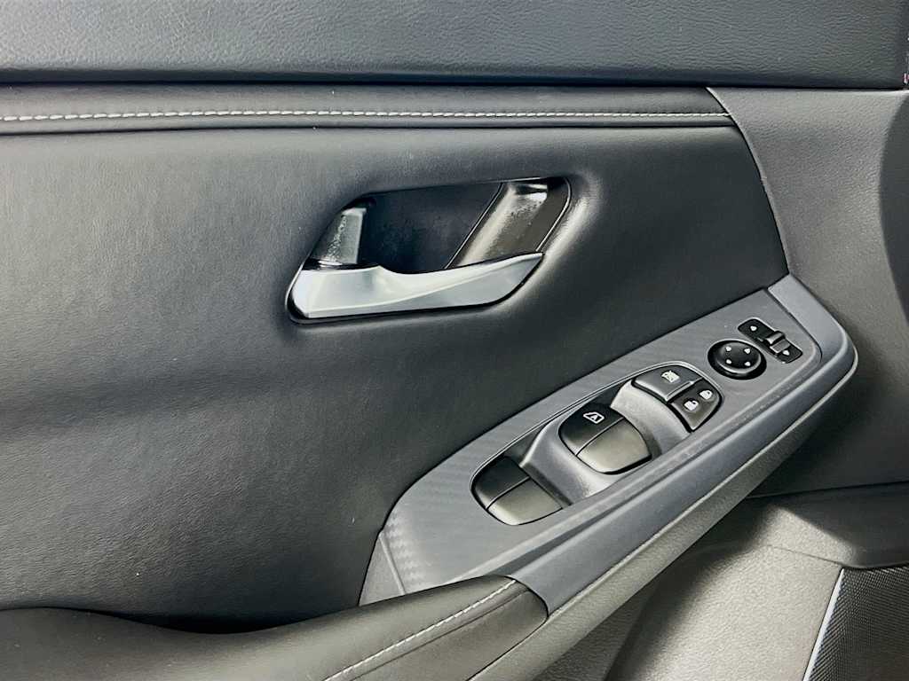 2025 Nissan Sentra — photo 17