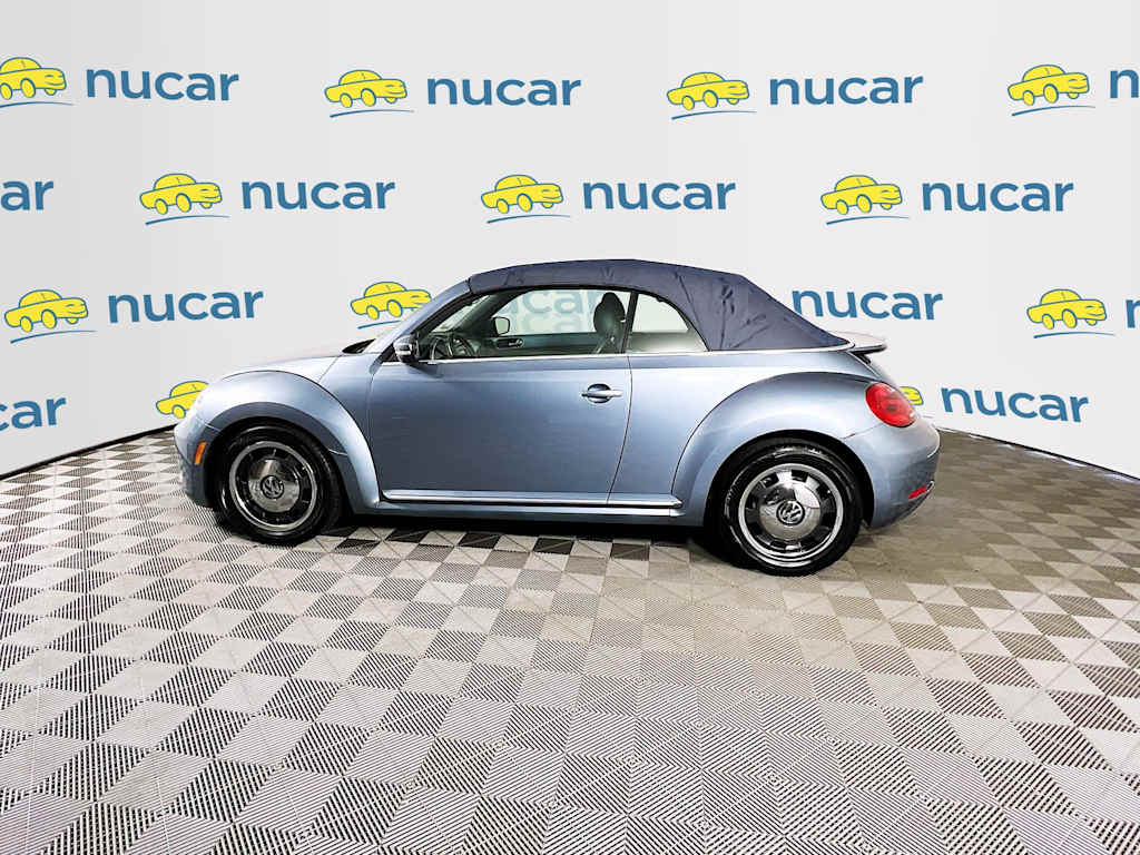 2016 Volkswagen Beetle Convertible — photo 4