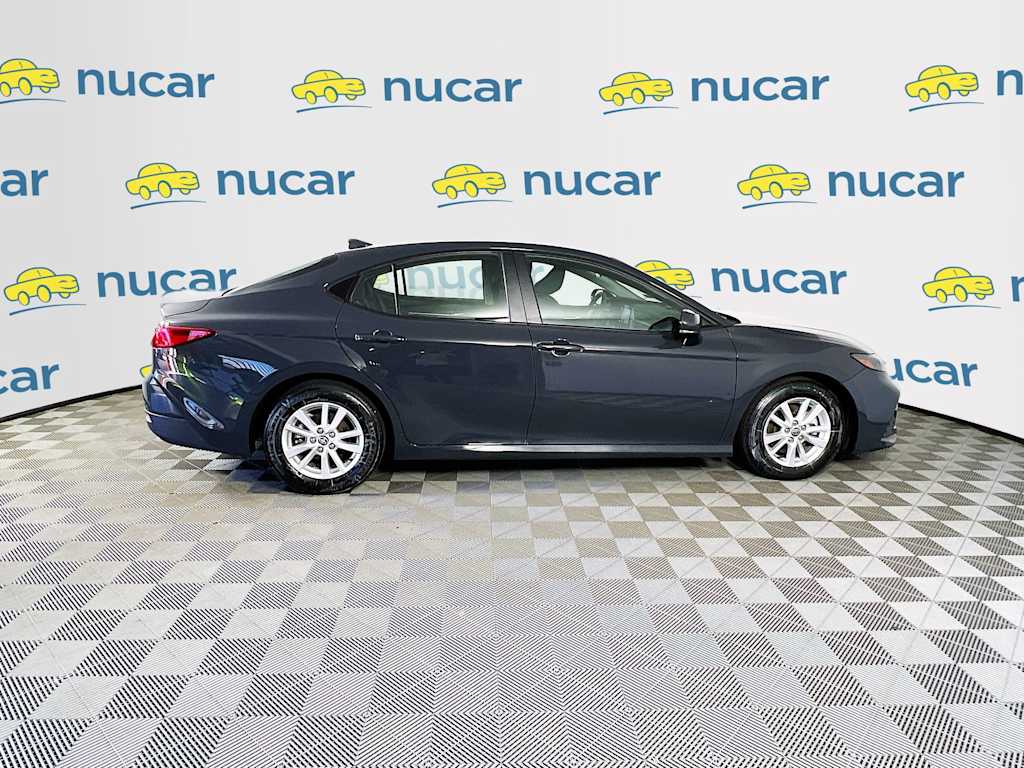 2025 Toyota Camry — photo 8