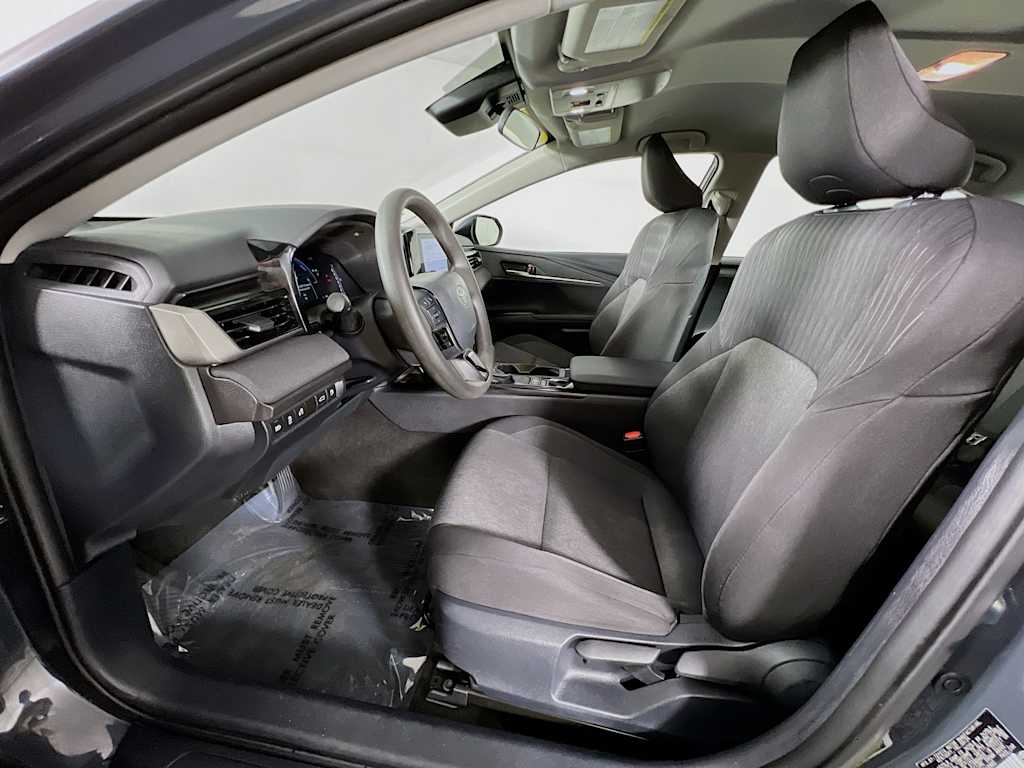 2025 Toyota Camry — photo 20