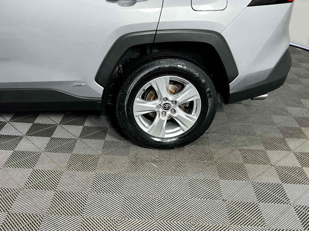 2021 Toyota RAV4 — photo 32