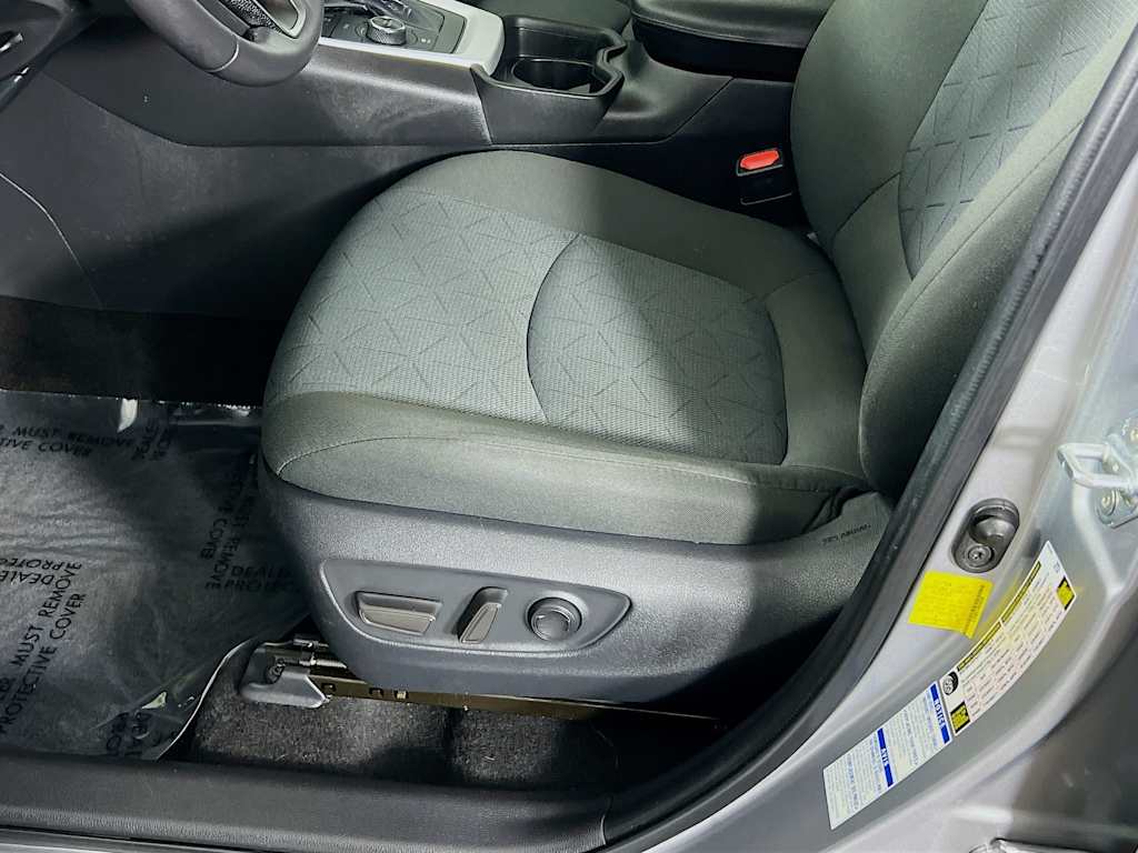 2021 Toyota RAV4 — photo 20
