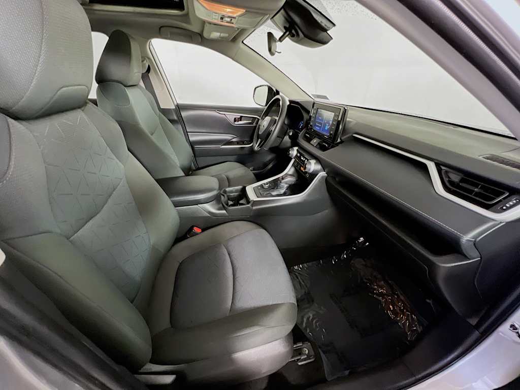 2021 Toyota RAV4 — photo 29