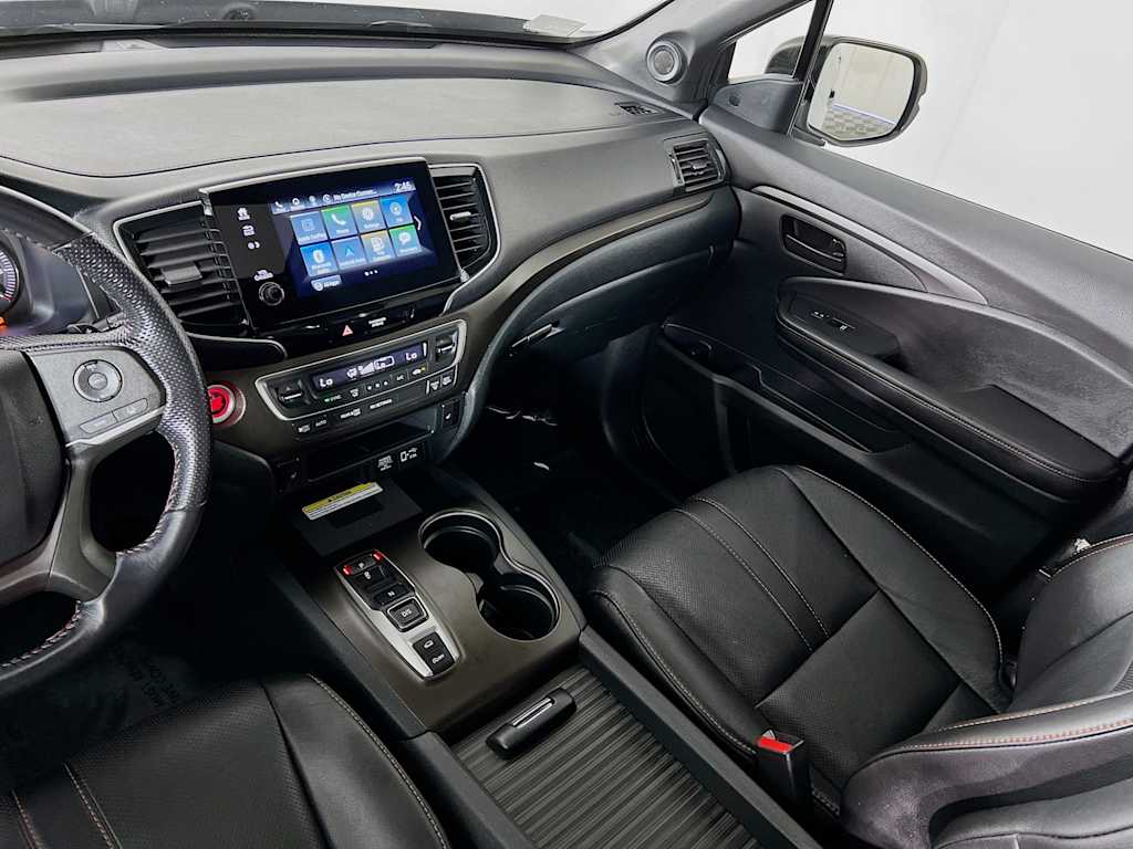 2023 Honda Passport — photo 21