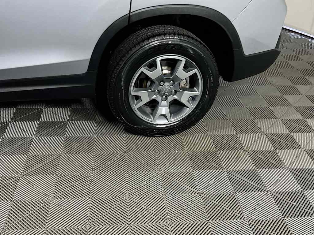 2023 Honda Passport — photo 24
