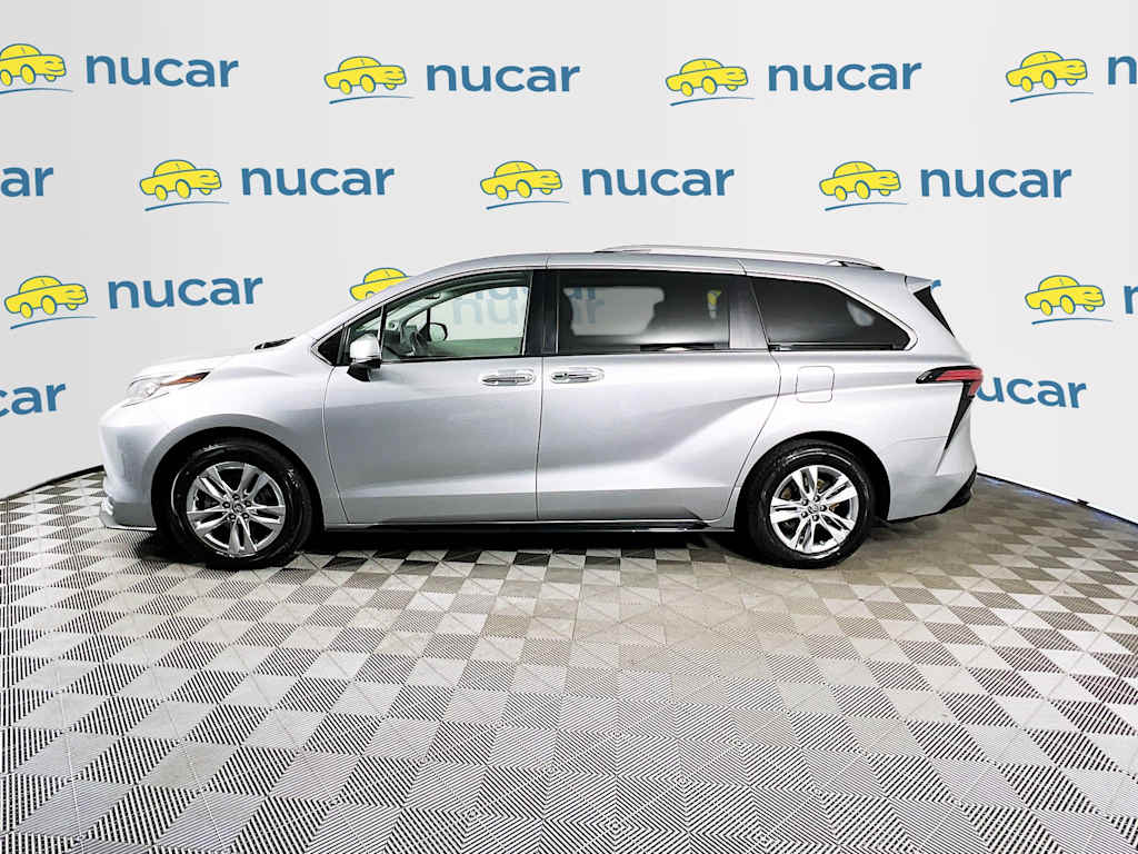 2022 Toyota Sienna — photo 4