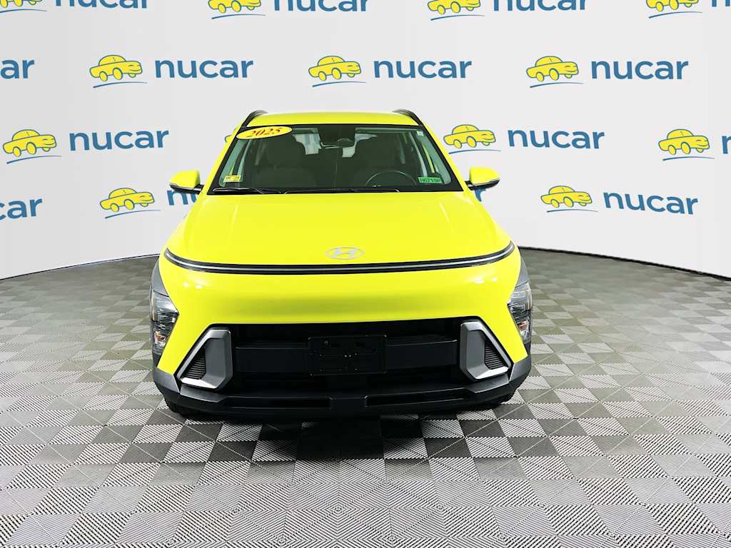 2025 Hyundai Kona — photo 2
