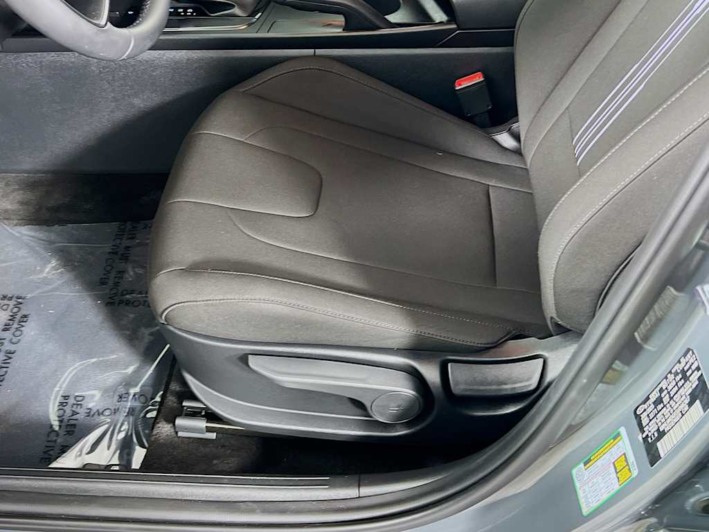 2025 Hyundai Elantra — photo 19