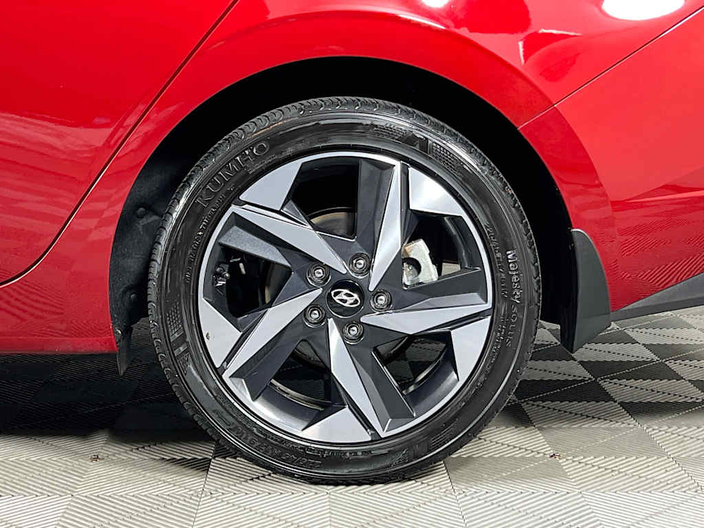 2023 Hyundai Elantra — photo 31