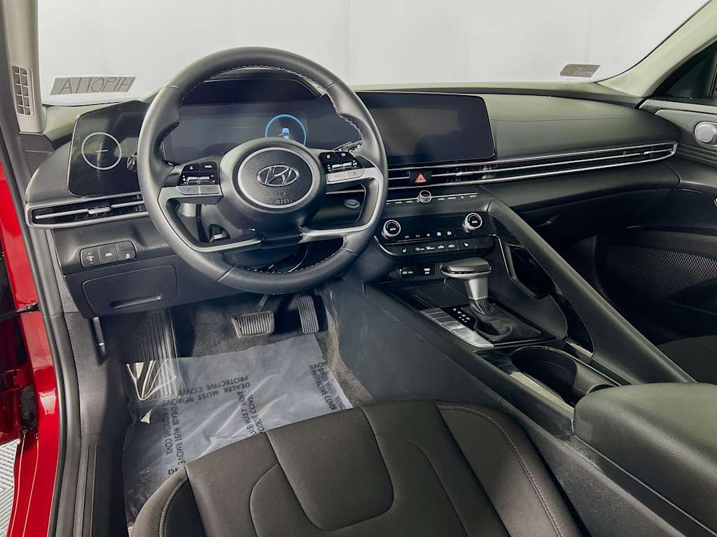 2023 Hyundai Elantra — photo 9