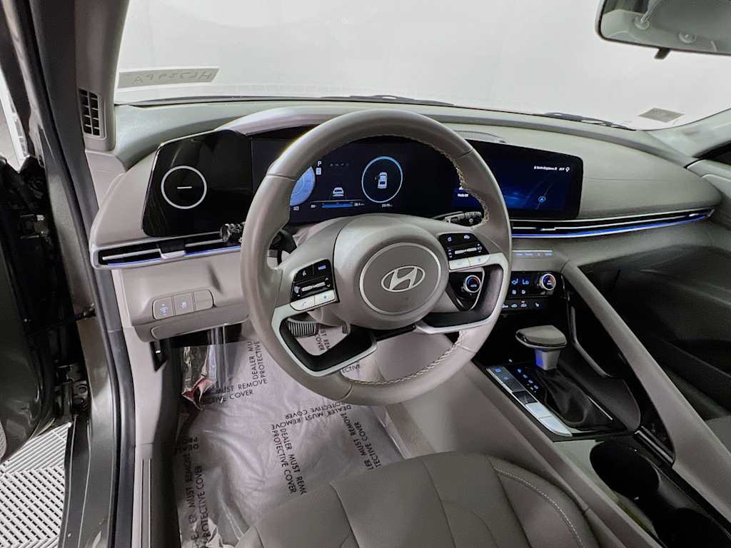 2024 Hyundai Elantra — photo 11