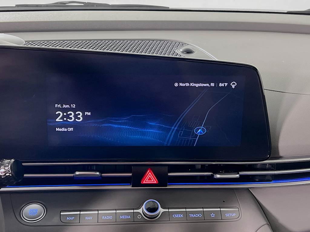 2024 Hyundai Elantra — photo 15