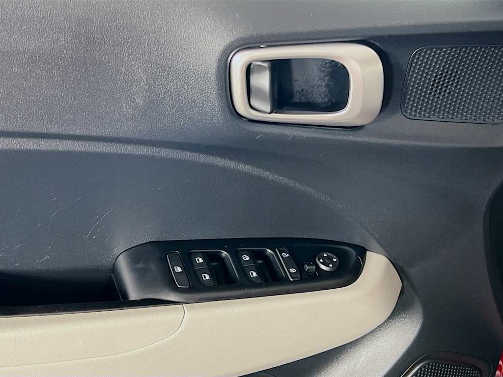 2024 Hyundai Venue — photo 18