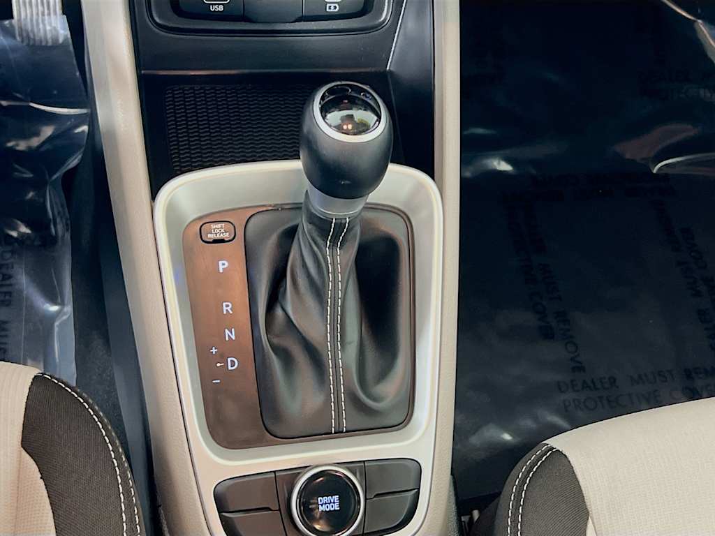 2024 Hyundai Venue — photo 17