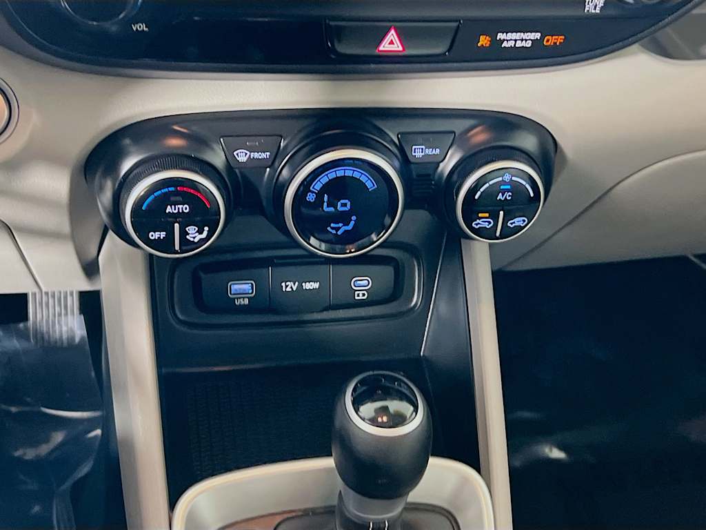 2024 Hyundai Venue — photo 16