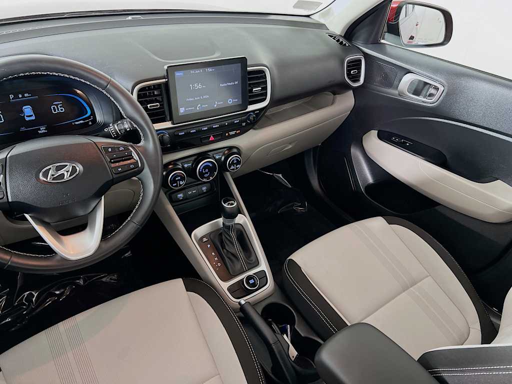 2024 Hyundai Venue — photo 24