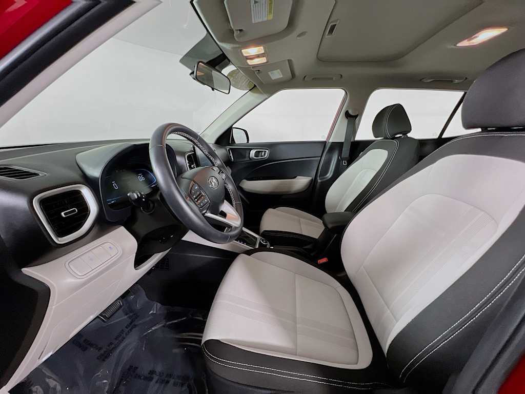 2024 Hyundai Venue — photo 21