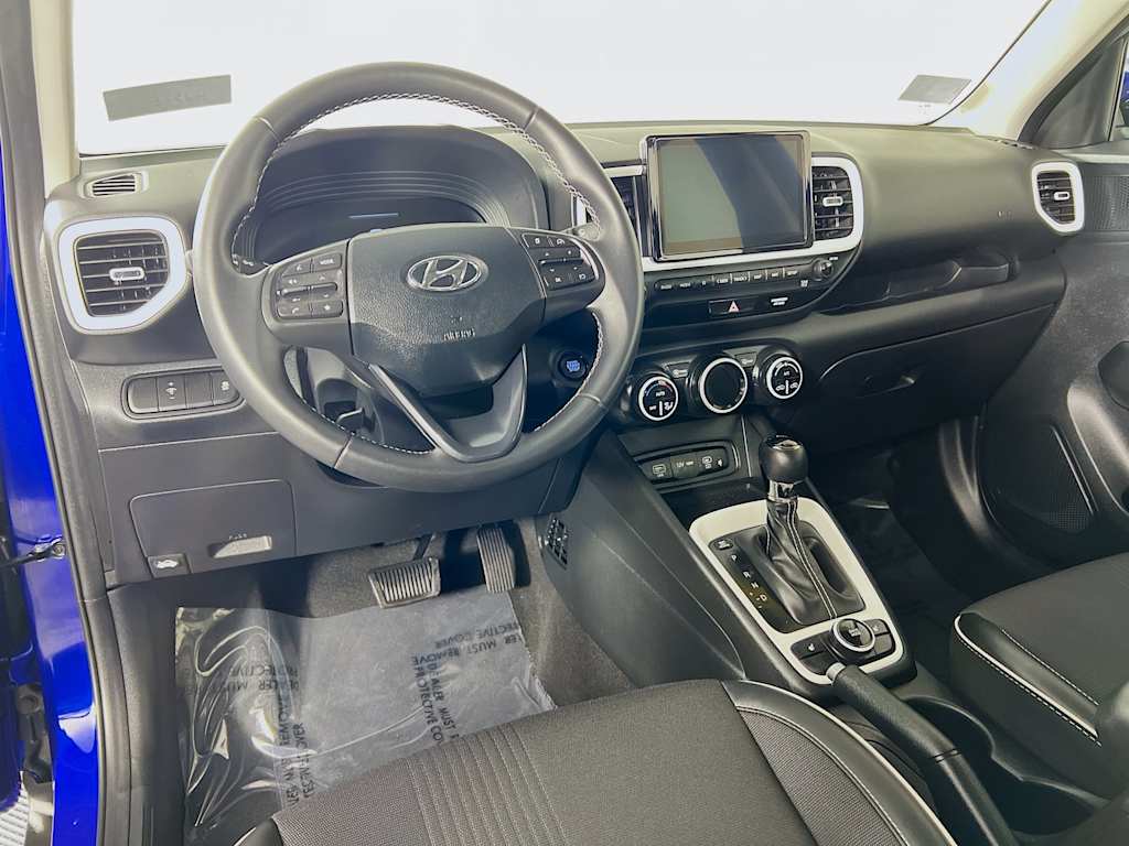 2025 Hyundai Venue — photo 9