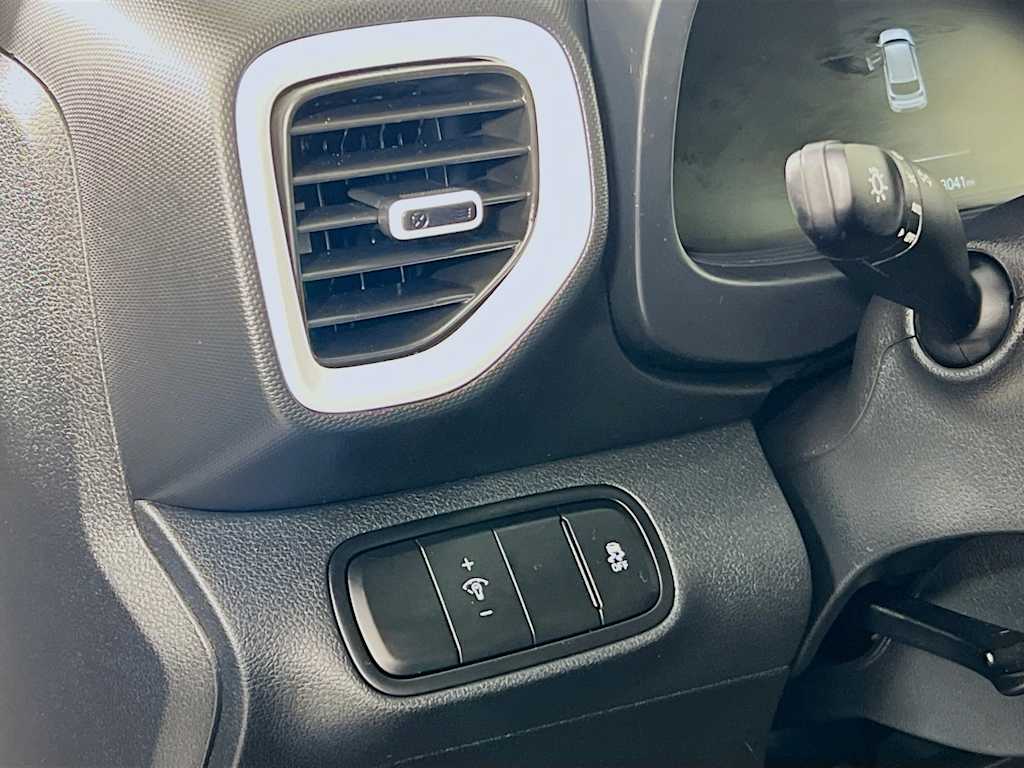 2025 Hyundai Venue — photo 10