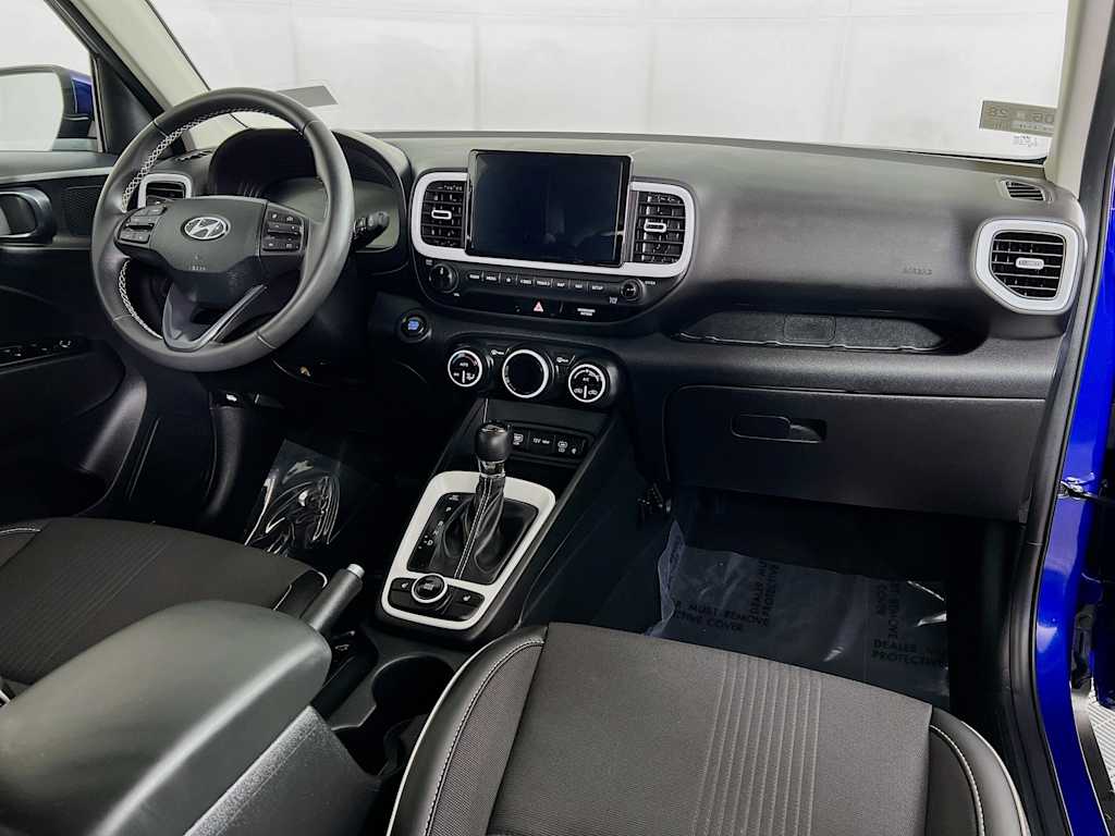 2025 Hyundai Venue — photo 29