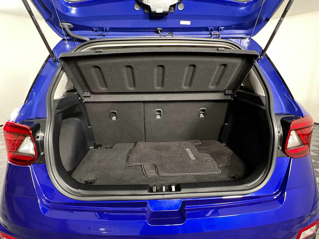 2025 Hyundai Venue — photo 26