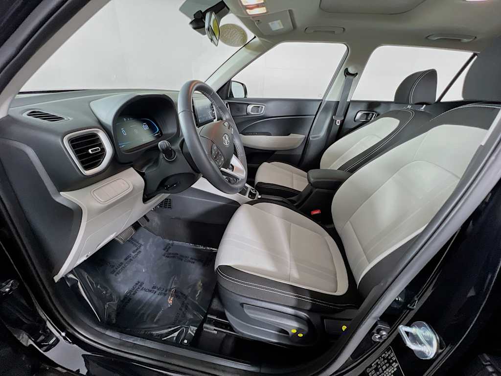 2026 Hyundai Venue — photo 21