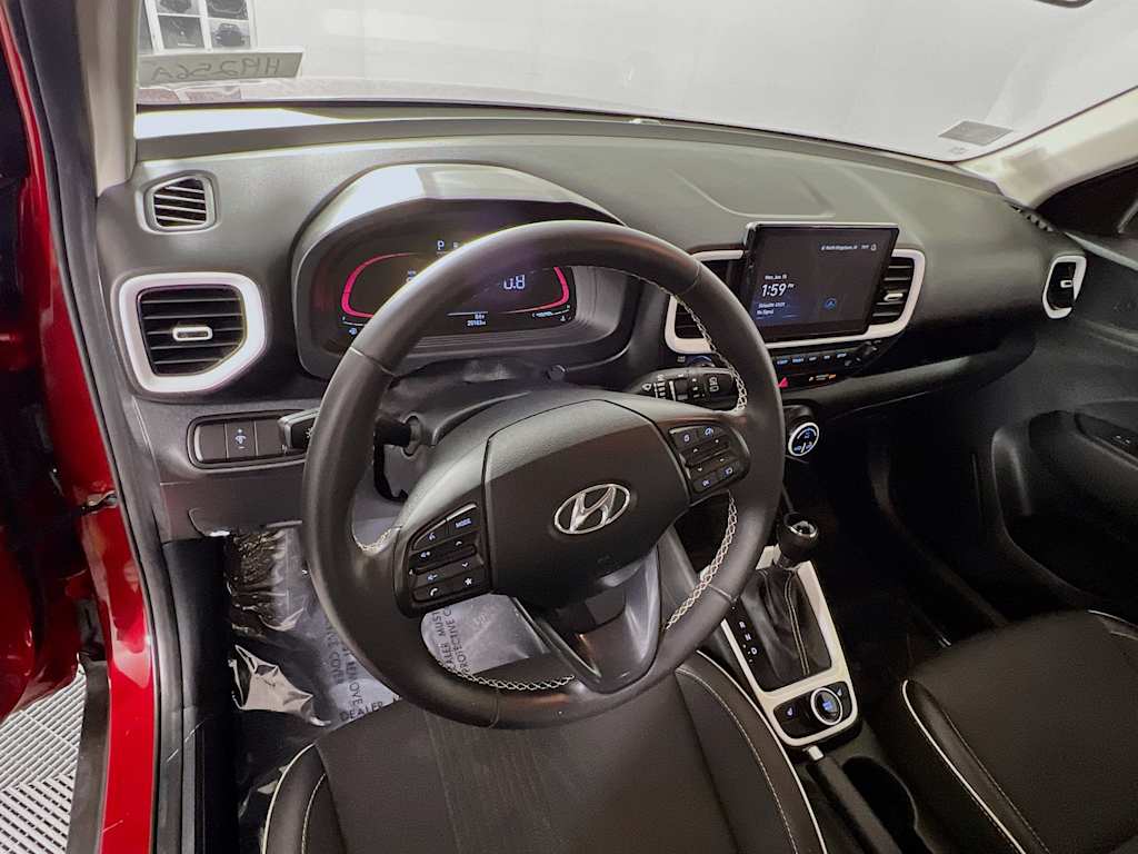 2023 Hyundai Venue — photo 11