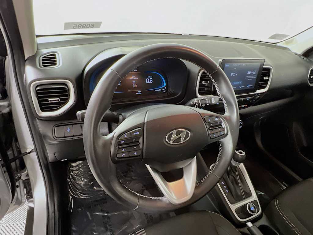 2024 Hyundai Venue — photo 10
