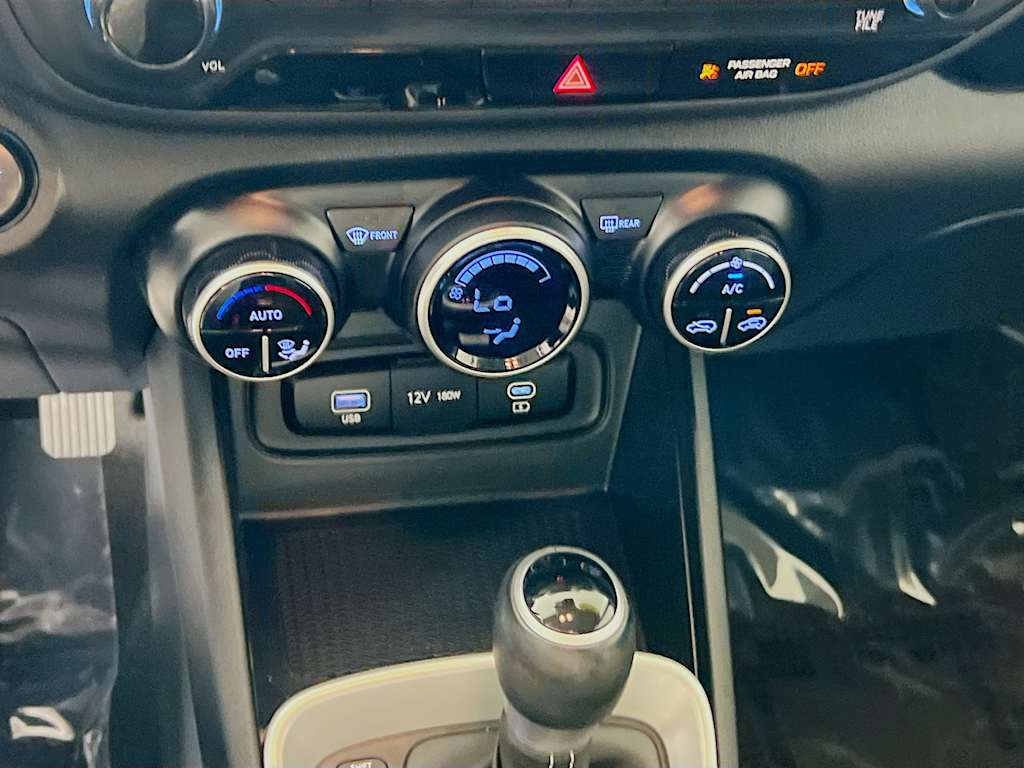 2024 Hyundai Venue — photo 14