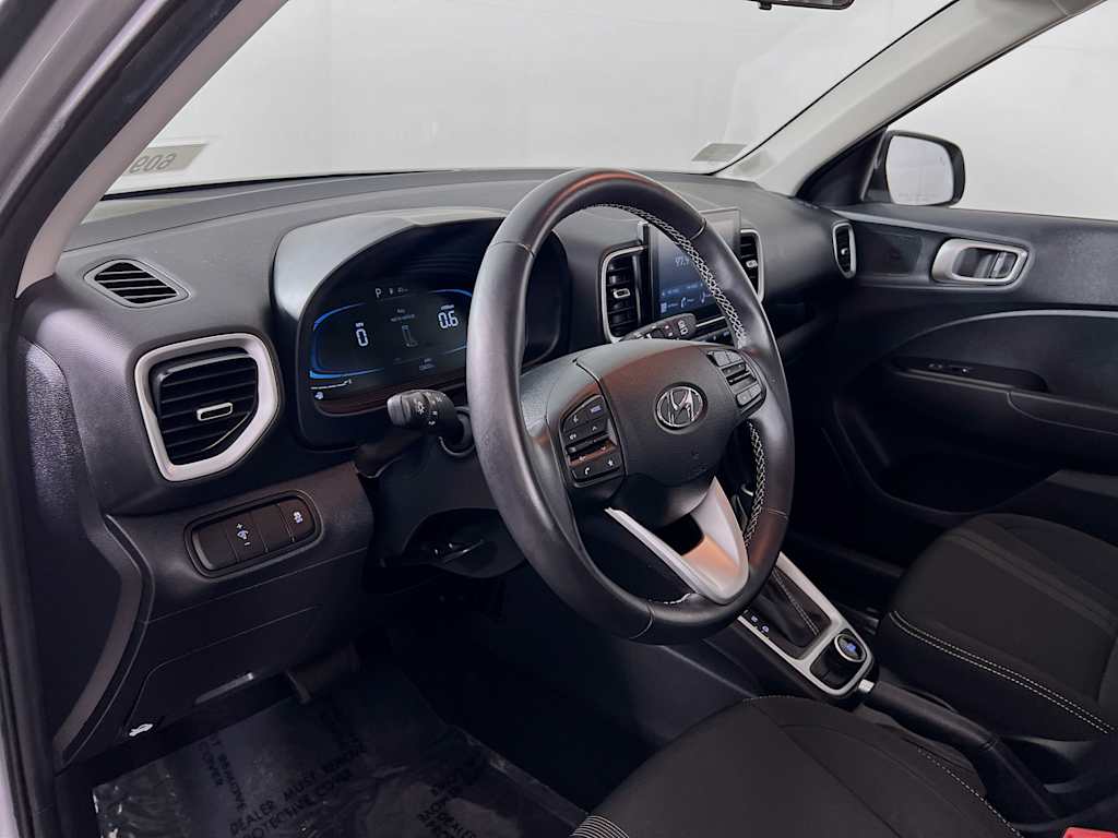 2024 Hyundai Venue — photo 8