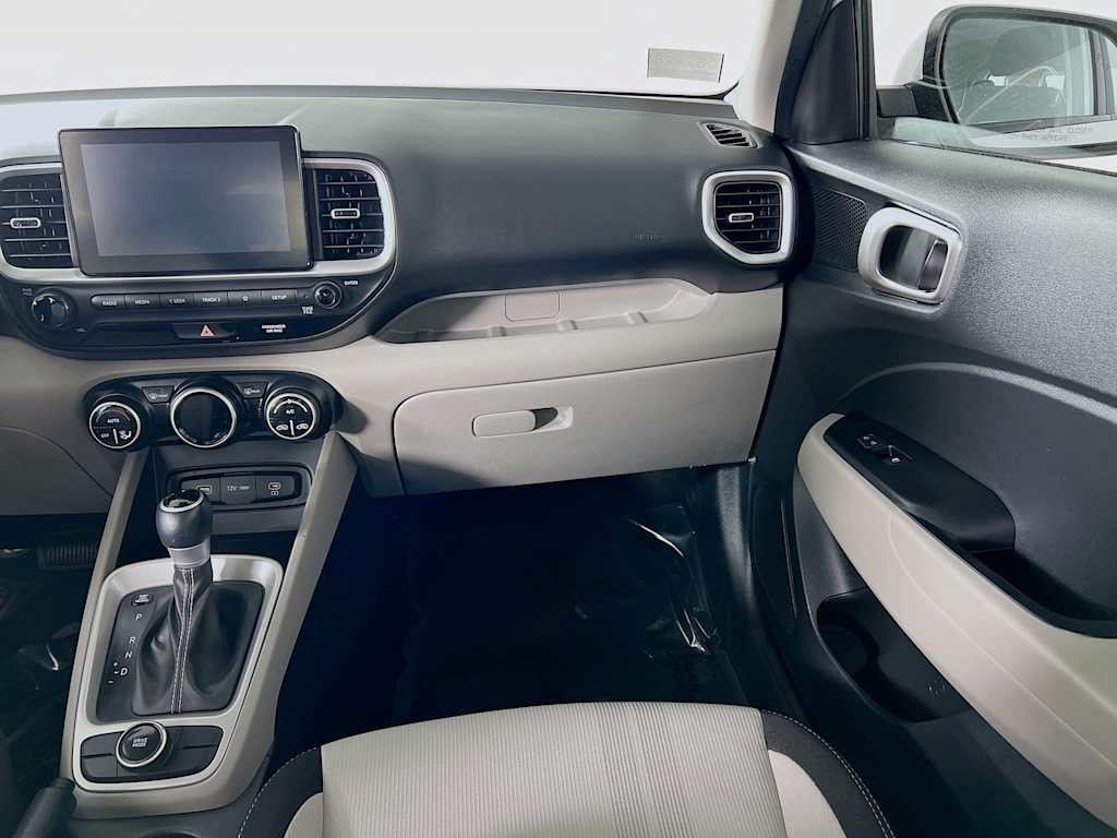 2023 Hyundai Venue — photo 23