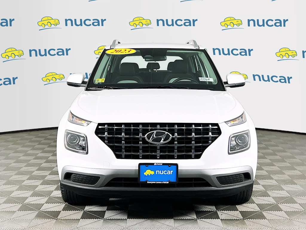 2023 Hyundai Venue — photo 2
