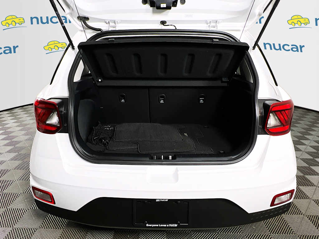 2023 Hyundai Venue — photo 25