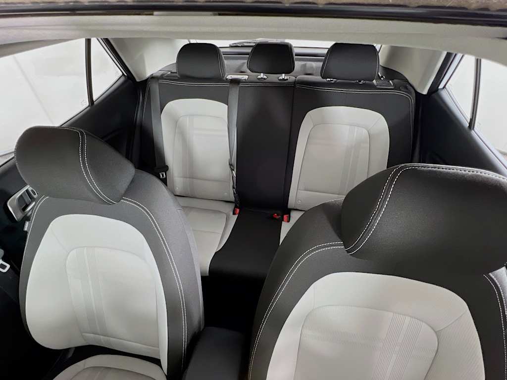 2023 Hyundai Venue — photo 21